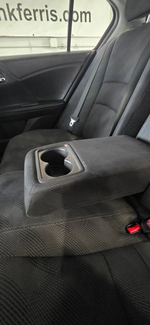 Used 2016 Honda Accord EX image 28