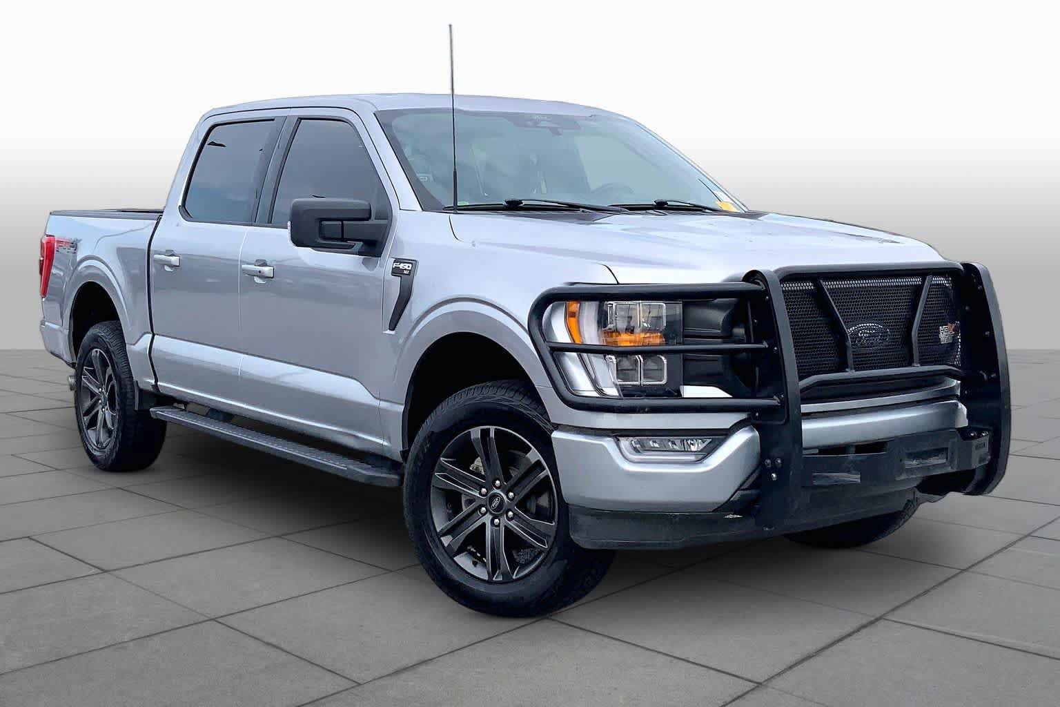 Used 2022 Ford F150 XLT w/ Equipment Group 302A High AWD/4WD image 3