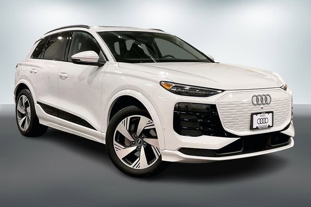 Used 2025 Audi Q6 e-tron Premium Plus w/ Premium Plus image 1