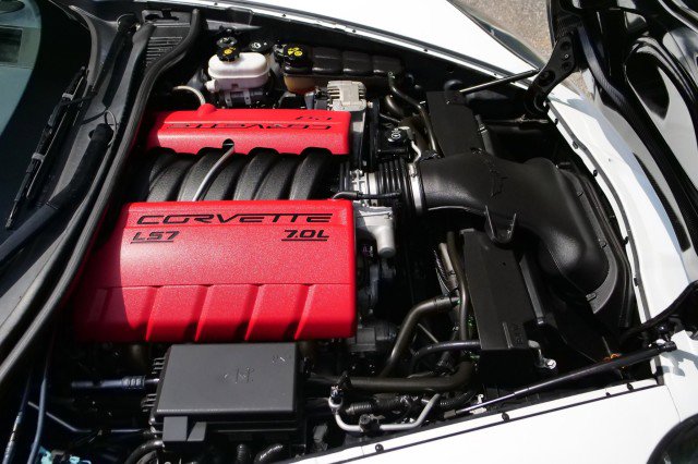 Used 2013 Chevrolet Corvette 427 w/ 1SC Preferred Equipment Group RWD image 11