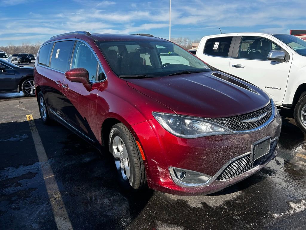 Used 2017 Chrysler Pacifica Touring-L Plus w/ Advanced Safetytec Group