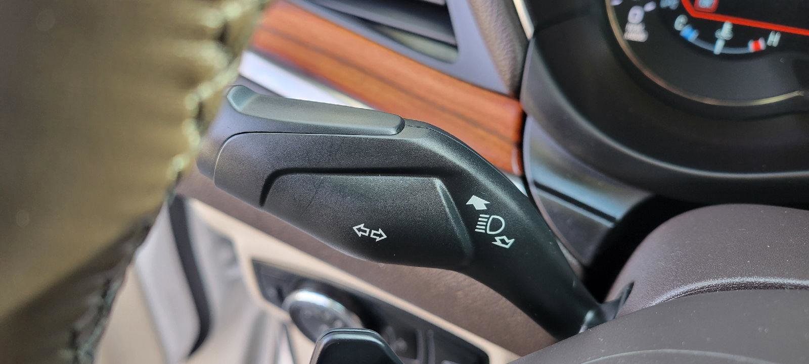 Used 2019 Lincoln MKC Select w/ Select Plus Package image 14