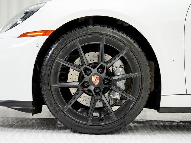 Certified 2025 Porsche 911 Carrera image 31