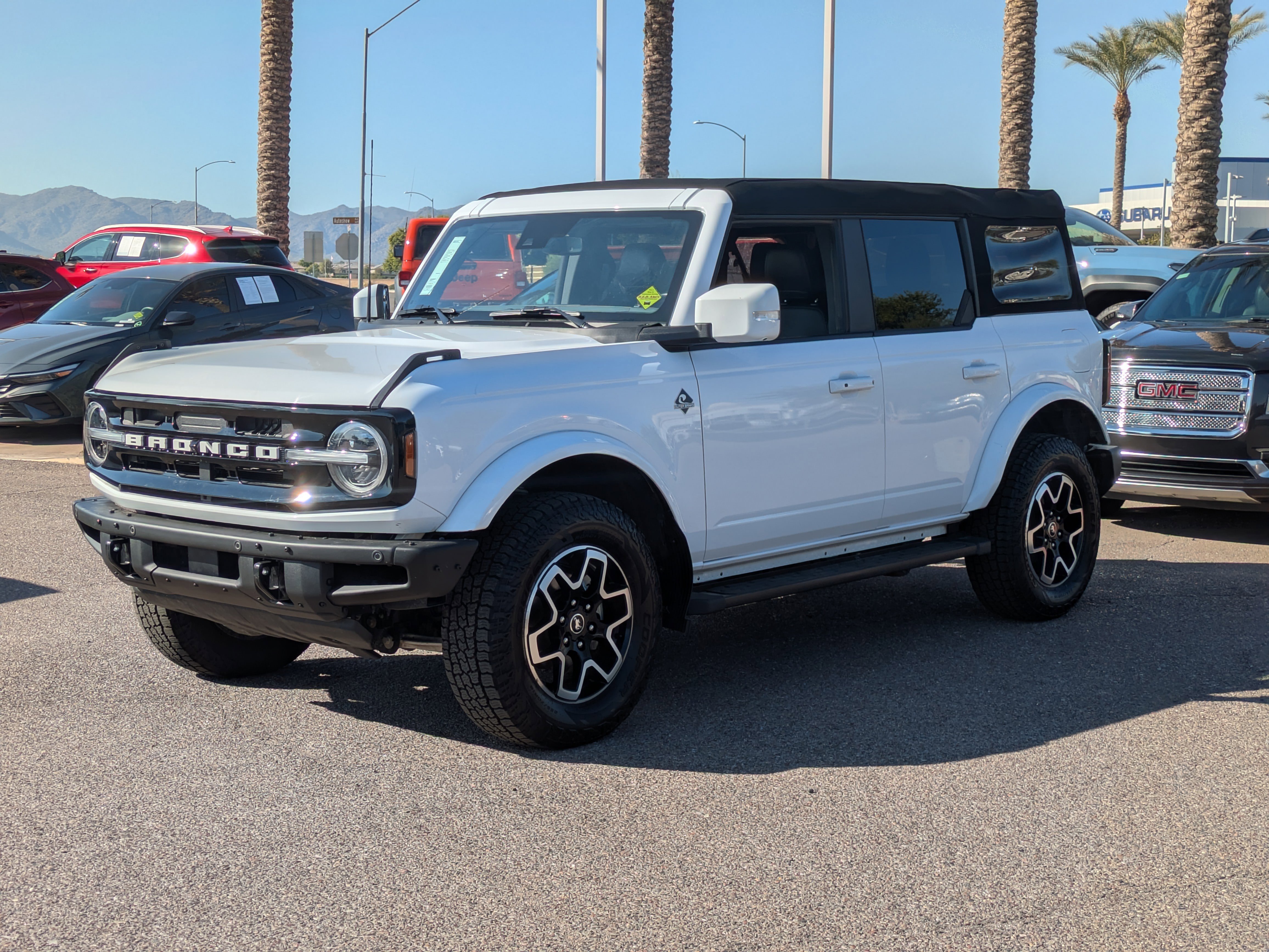 Used 2023 Ford Bronco Outer Banks image 7
