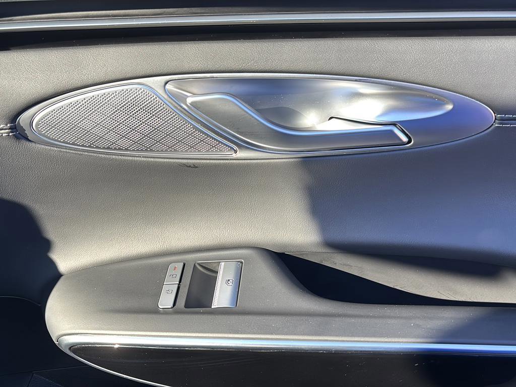 Certified 2026 Genesis GV70 2.5T image 37