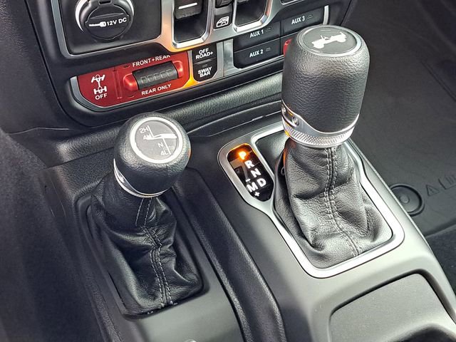 New 2026 Jeep Wrangler Unlimited Rubicon AWD/4WD image 14