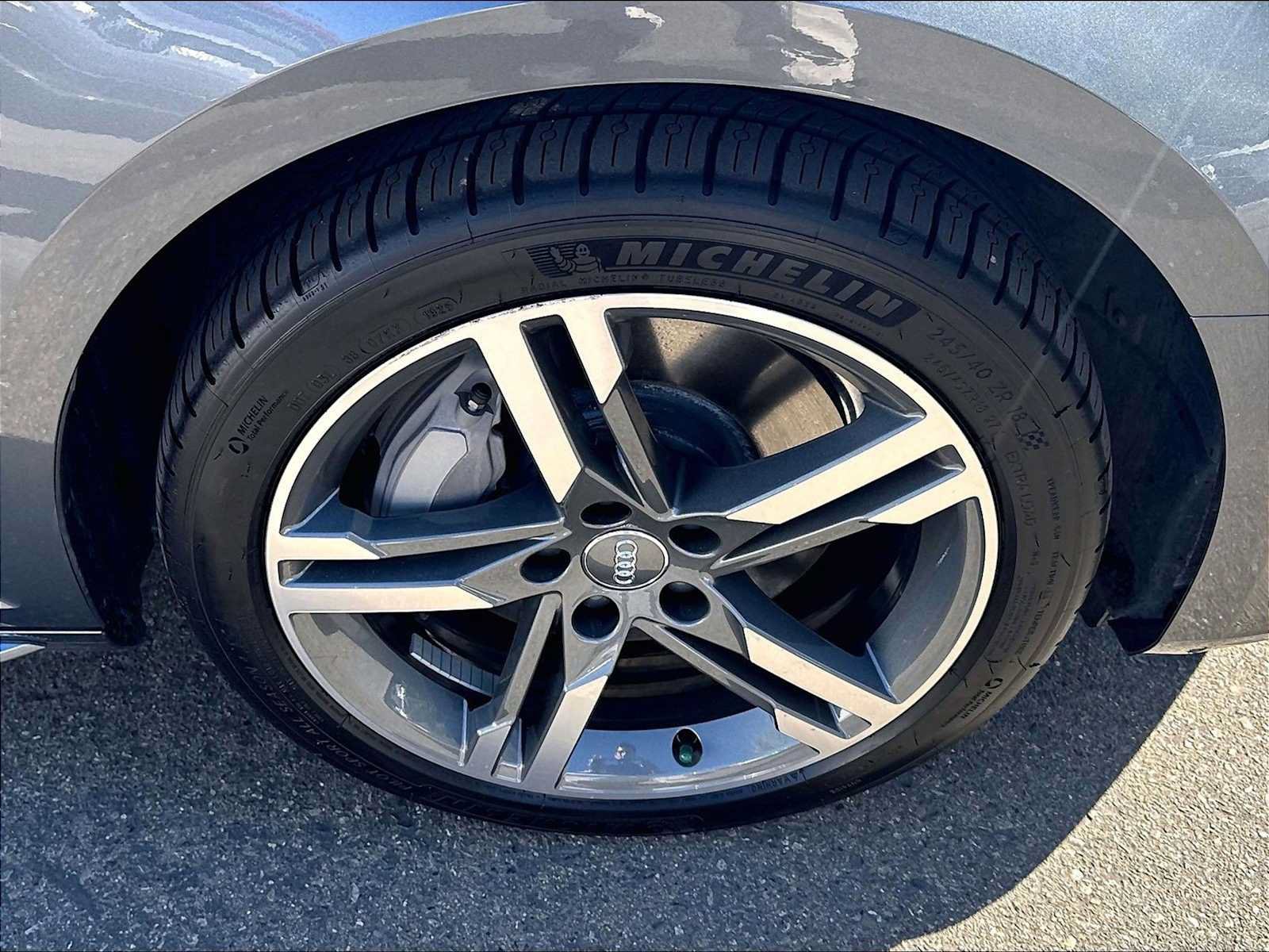 Used 2018 Audi A4 2.0T Prestige AWD/4WD image 11