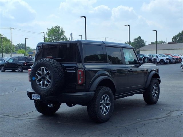 New 2025 Ford Bronco Badlands image 7