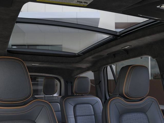 New 2025 Lincoln Aviator Black Label w/ Black Label Special Edition AWD/4WD image 22