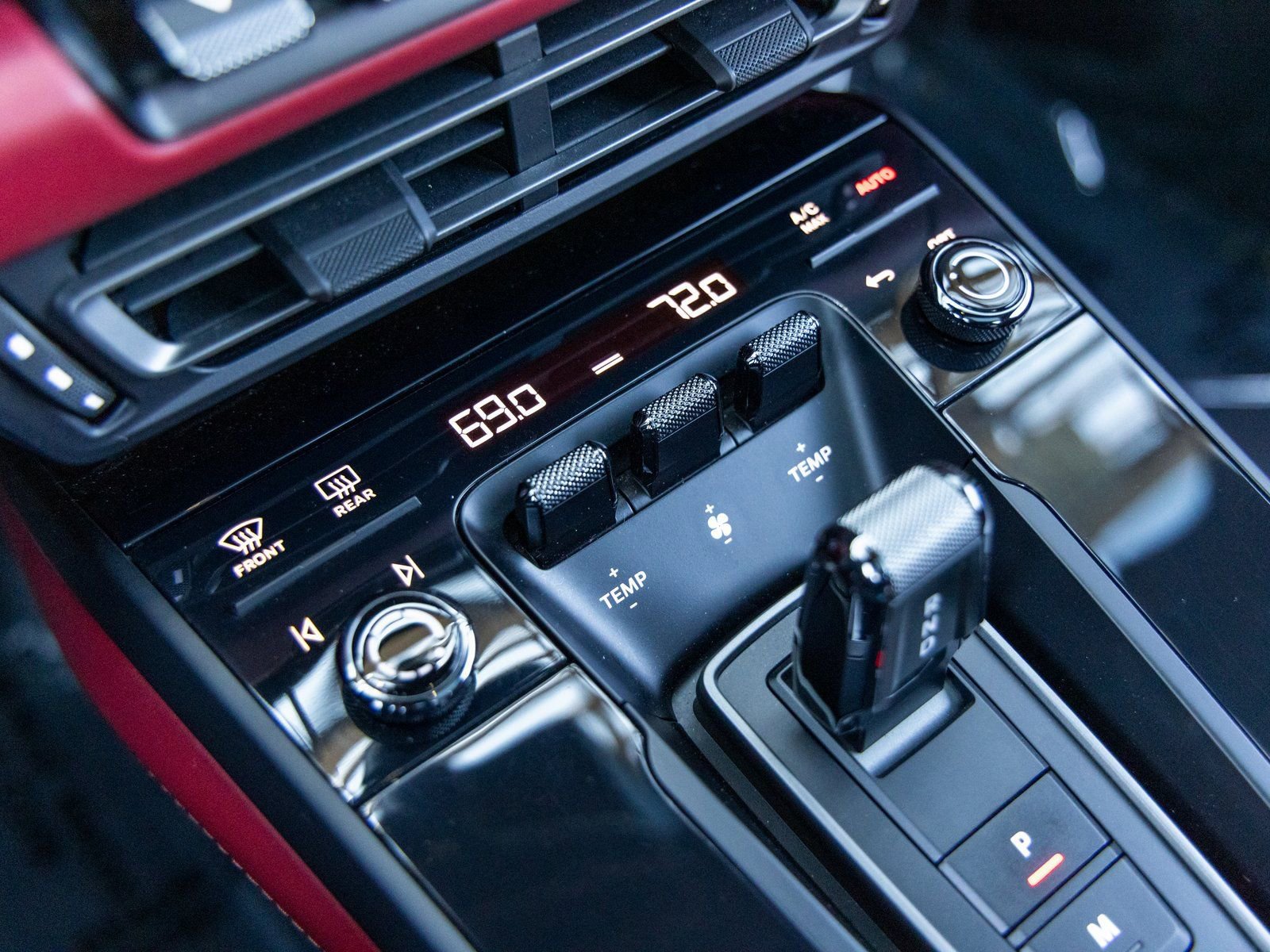 Certified 2022 Porsche 911 Carrera GTS RWD image 38