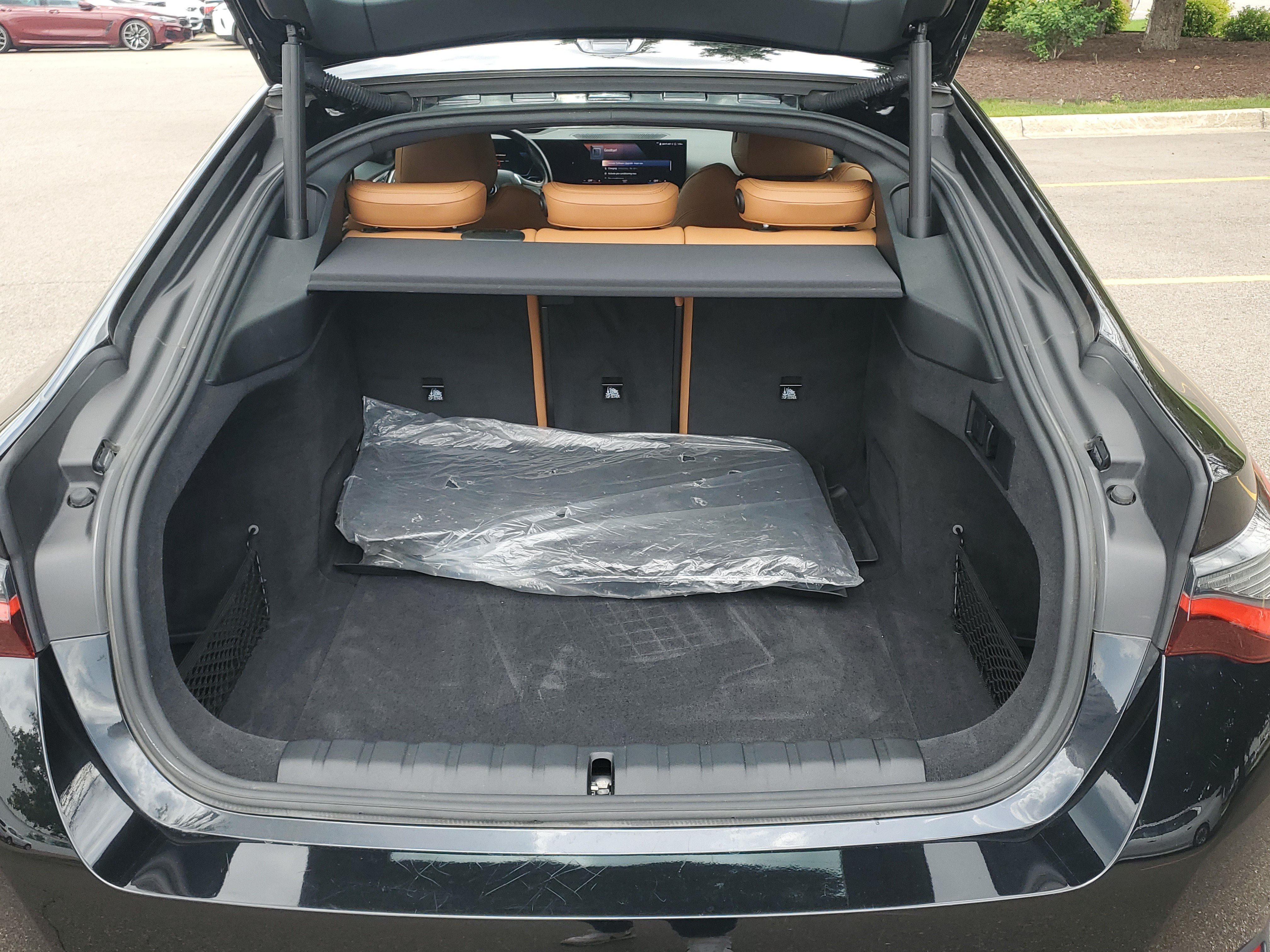 Certified 2023 BMW i4 eDrive35 w/ Premium Package RWD image 28