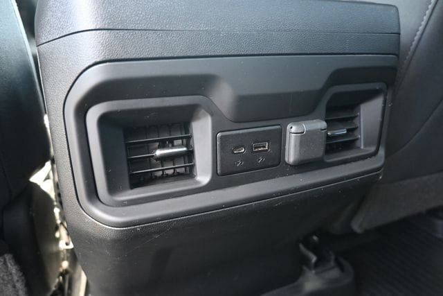 Used 2022 Chevrolet Silverado 1500 LT Trail Boss w/ Bed Protection Package AWD/4WD image 25