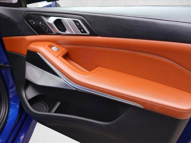 Used 2023 BMW X7 M60i w/ Executive Package image 27