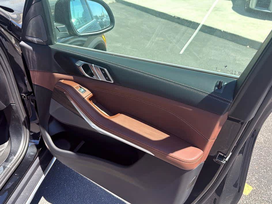 New 2026 BMW X5 xDrive50e AWD/4WD image 17