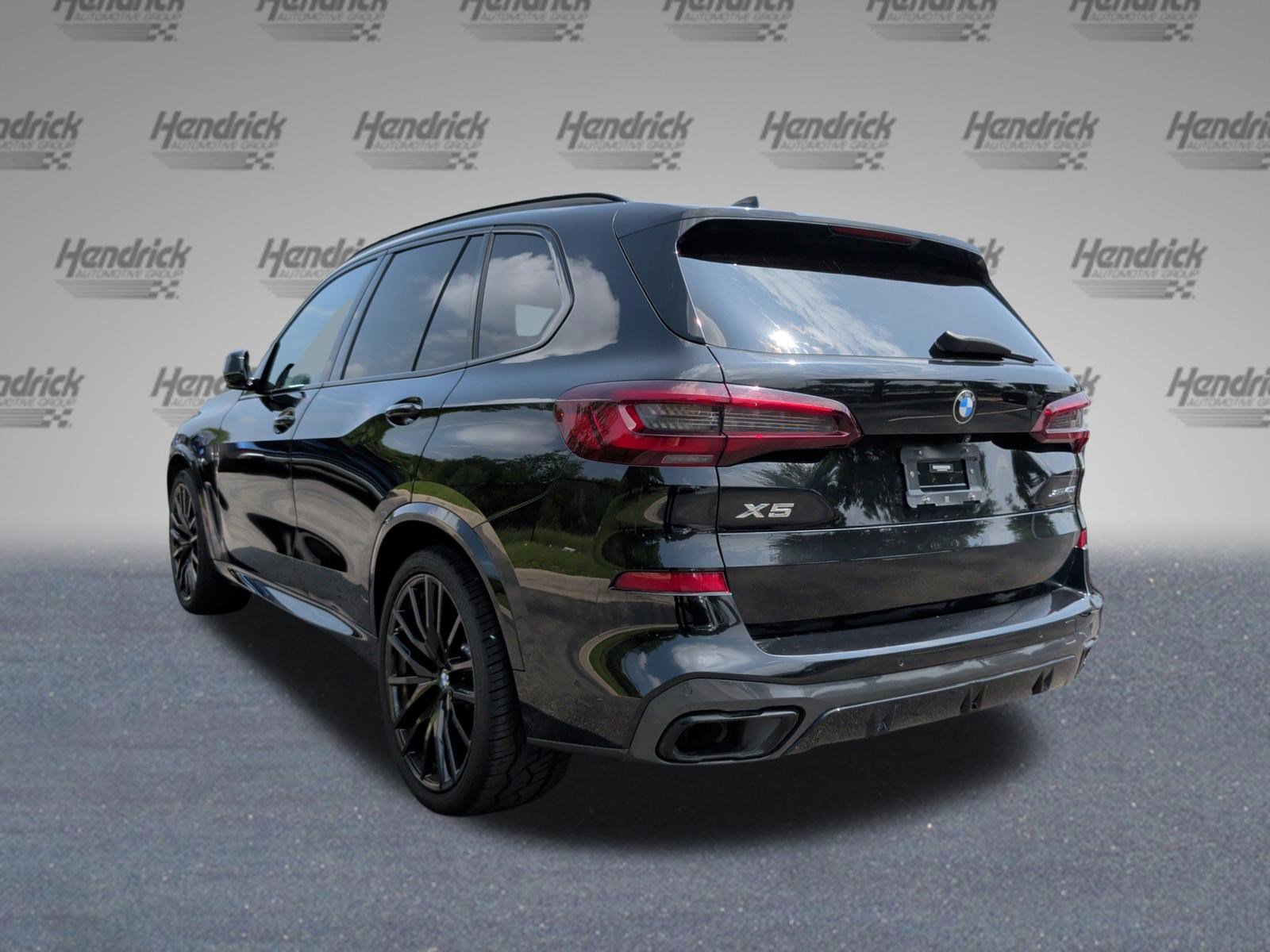 Used 2022 BMW X5 xDrive40i w/ M Sport Package AWD/4WD image 9