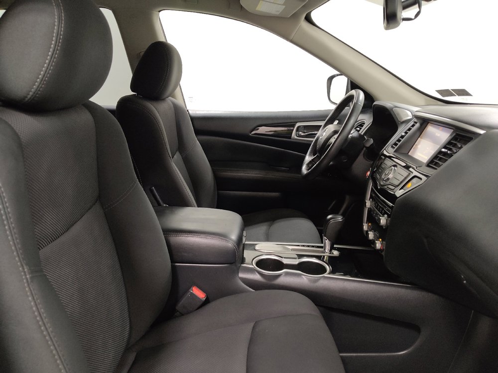 Used 2020 Nissan Pathfinder SV FWD image 21