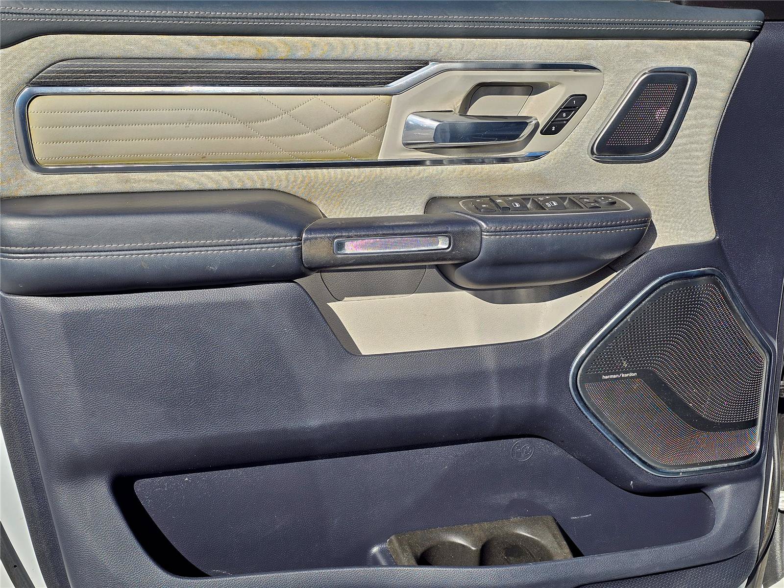 Certified 2022 RAM 1500 Limited AWD/4WD image 15