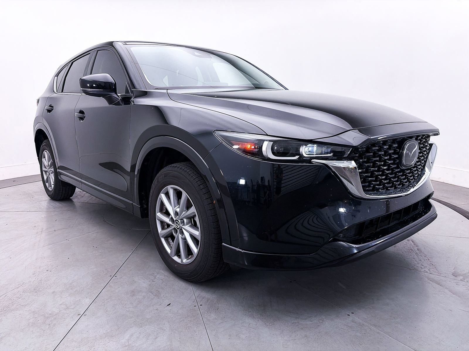 Used 2024 MAZDA CX-5 AWD 2.5 S w/ Select Package image 9