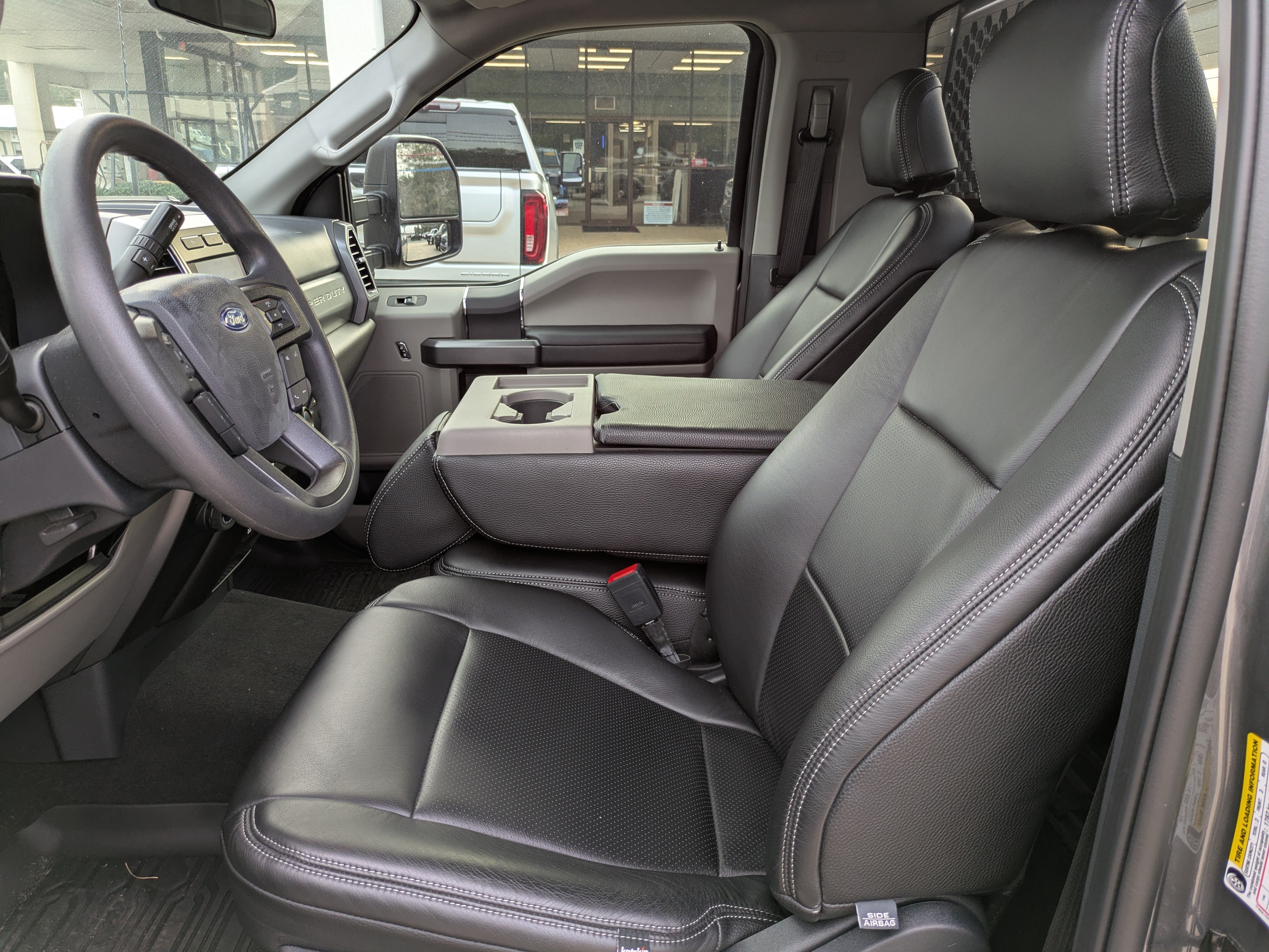 Used 2022 Ford F250 XLT w/ XLT Value Package RWD image 15