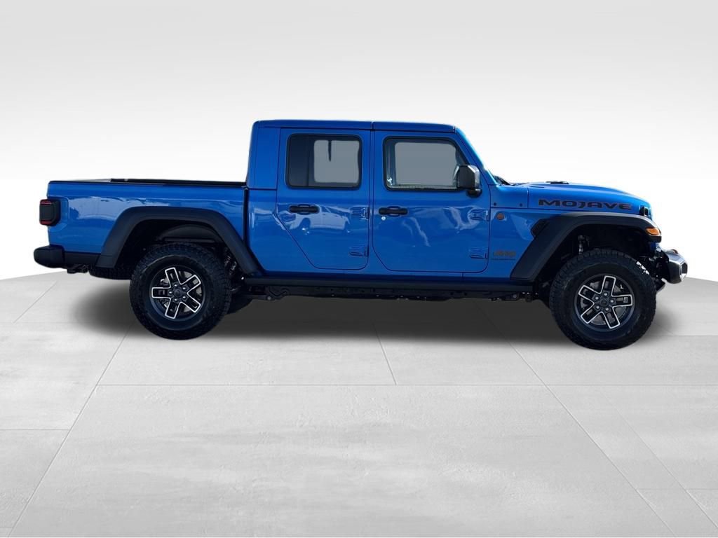 New 2025 Jeep Gladiator Mojave image 9