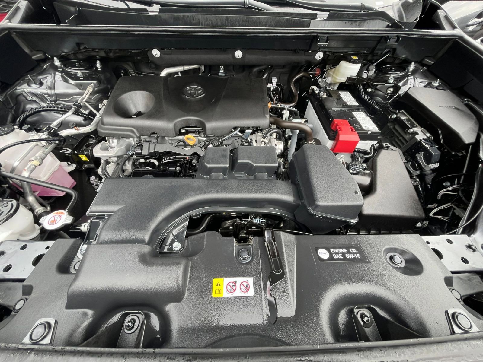 Used 2025 Toyota RAV4 XLE w/ Convenience Package image 34