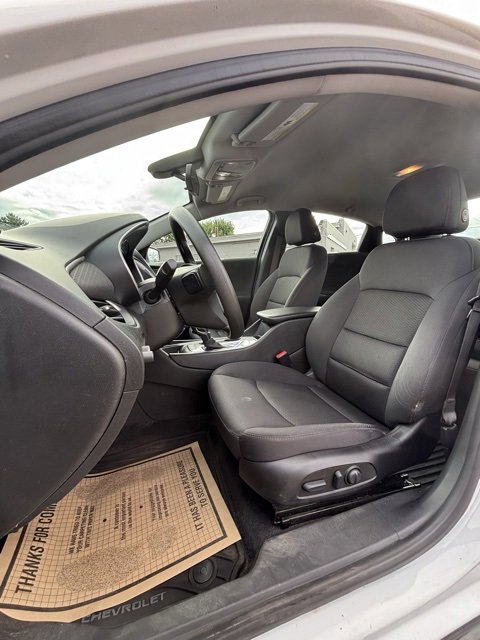 Used 2022 Chevrolet Malibu LS w/ Driver Confidence Package image 10