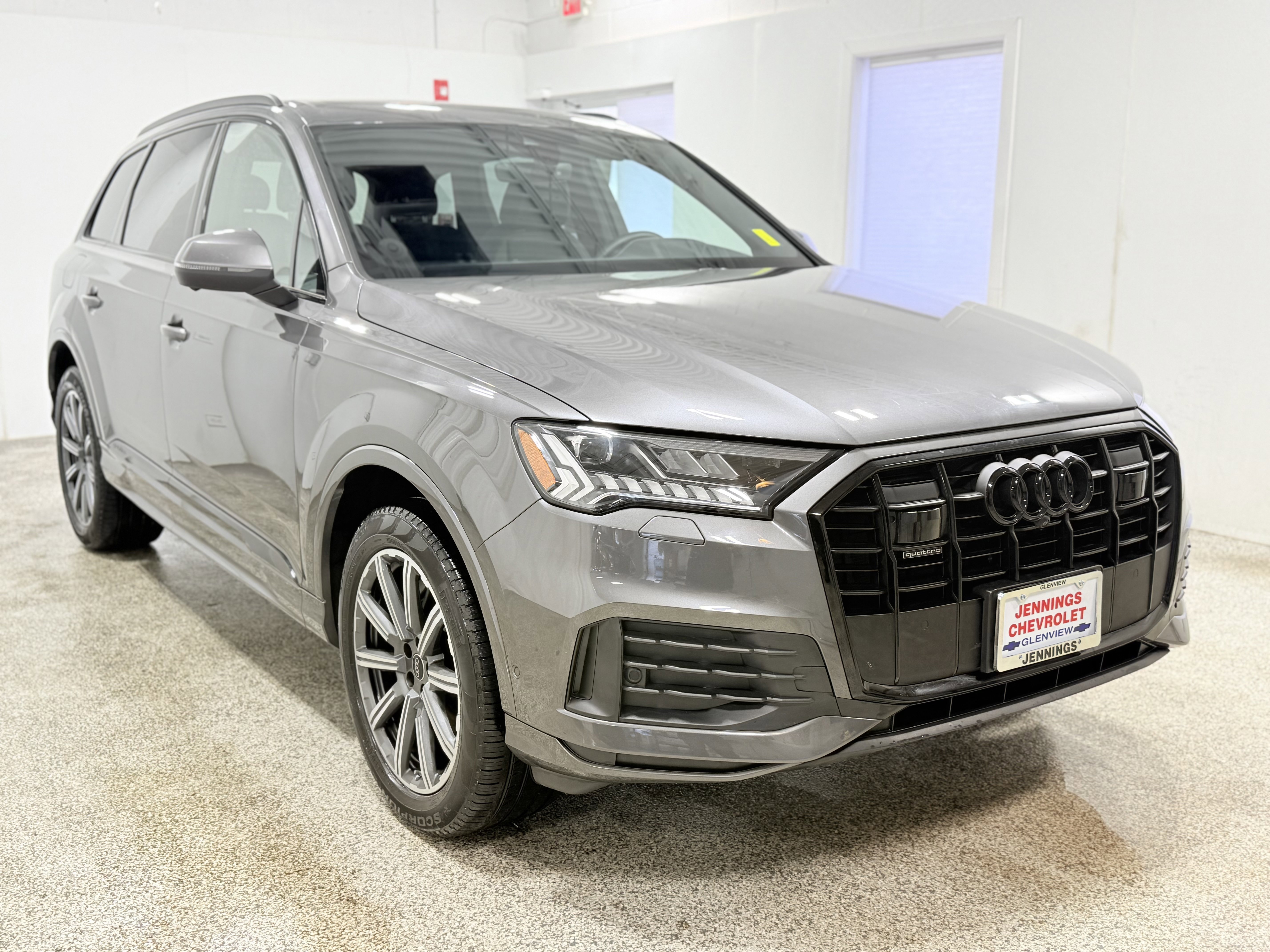 Used 2024 Audi Q7 Premium Plus w/ Premium Plus Package image 1
