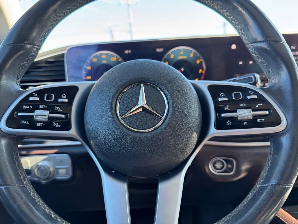 Used 2020 Mercedes-Benz GLS 450 4MATIC image 19