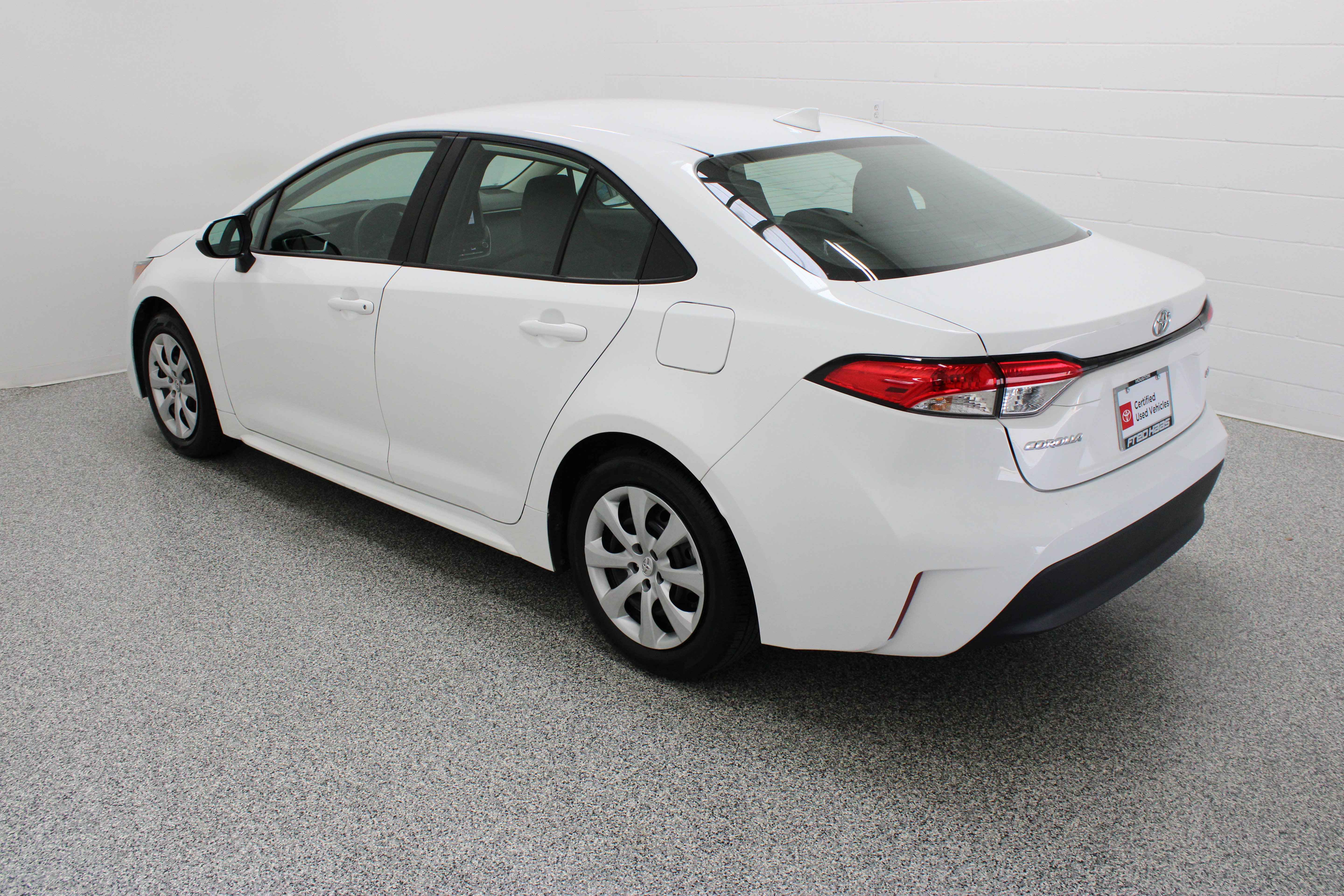 Certified 2026 Toyota Corolla LE FWD image 9