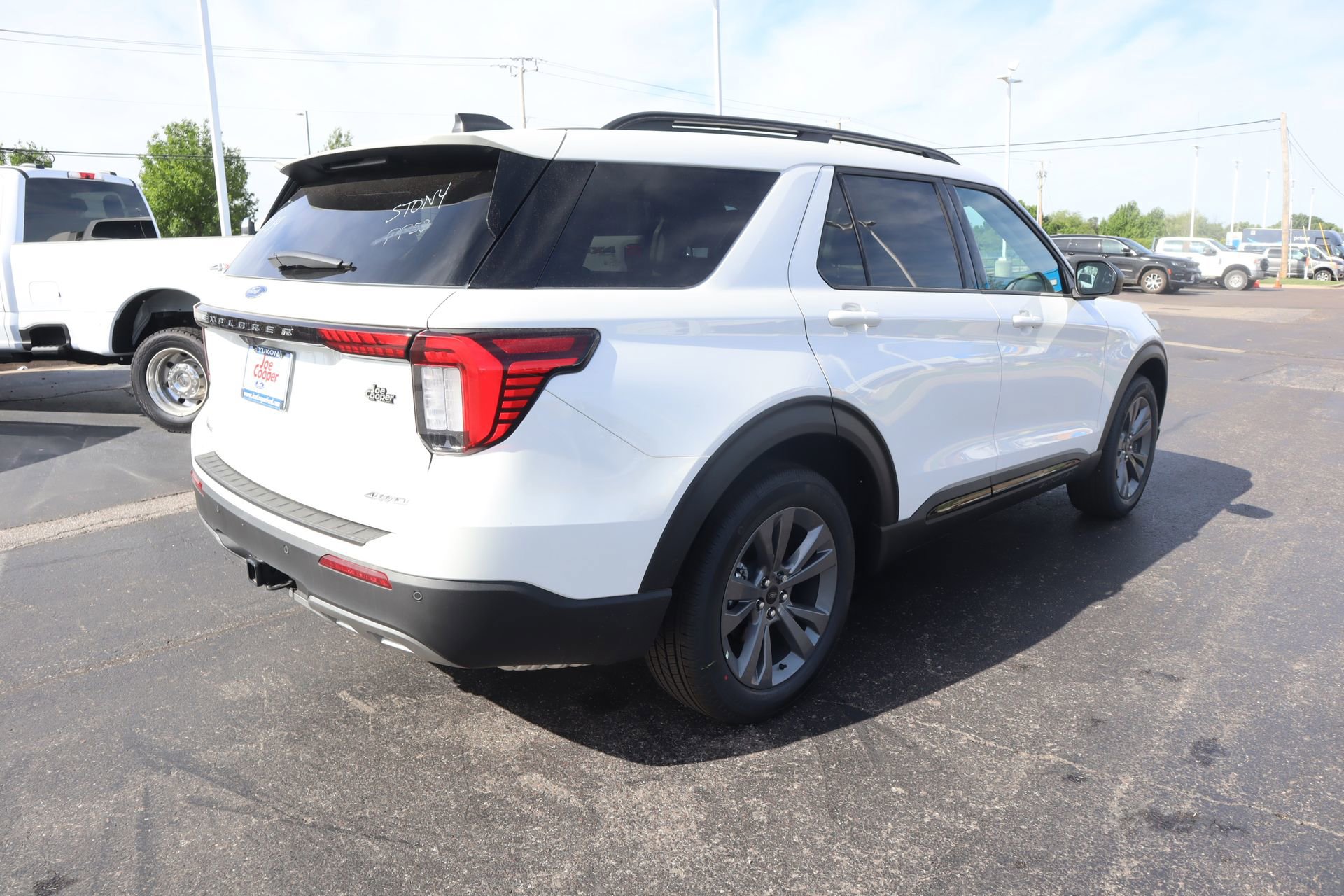 New 2026 Ford Explorer Active w/ Active Comfort Package AWD/4WD image 23