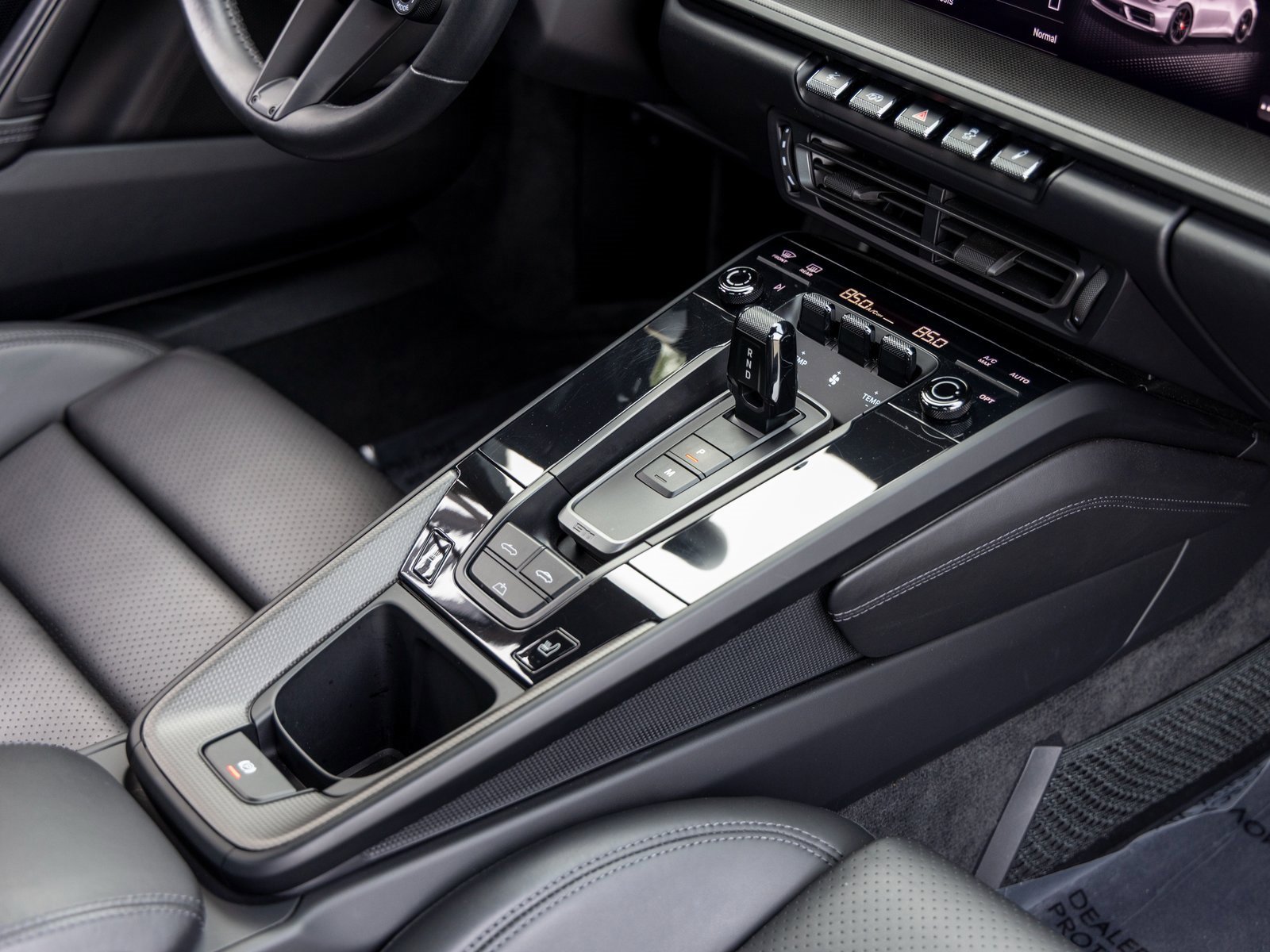 Certified 2022 Porsche 911 Carrera GTS image 46