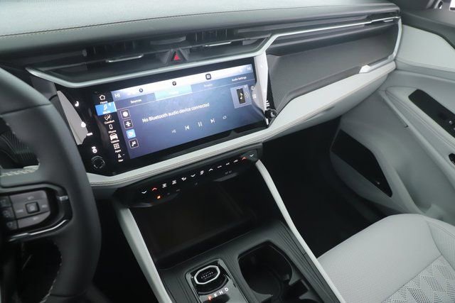 New 2026 Jeep Cherokee Overland image 28