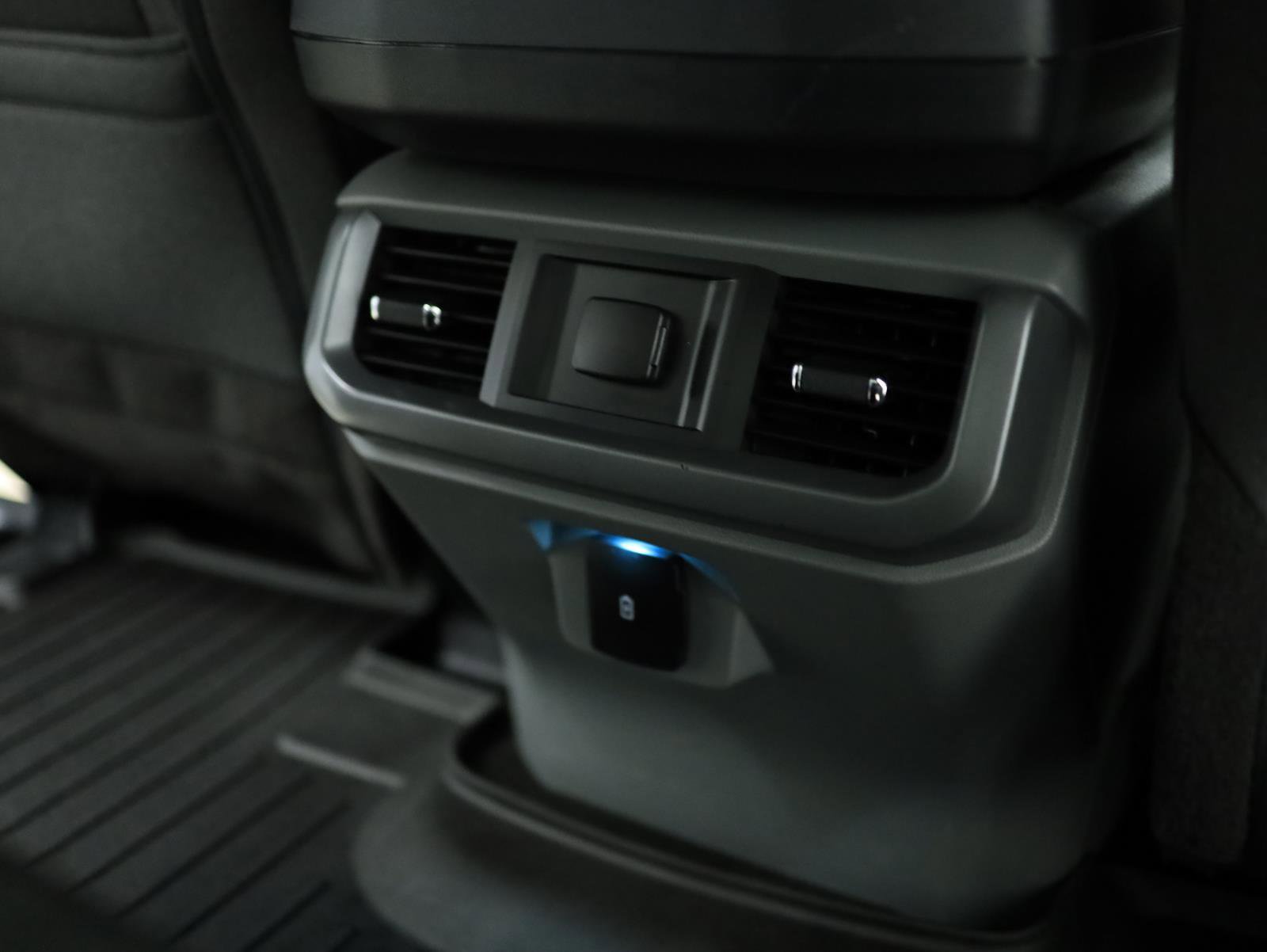 Used 2022 Ford F150 XLT w/ Trailer Tow Package image 47