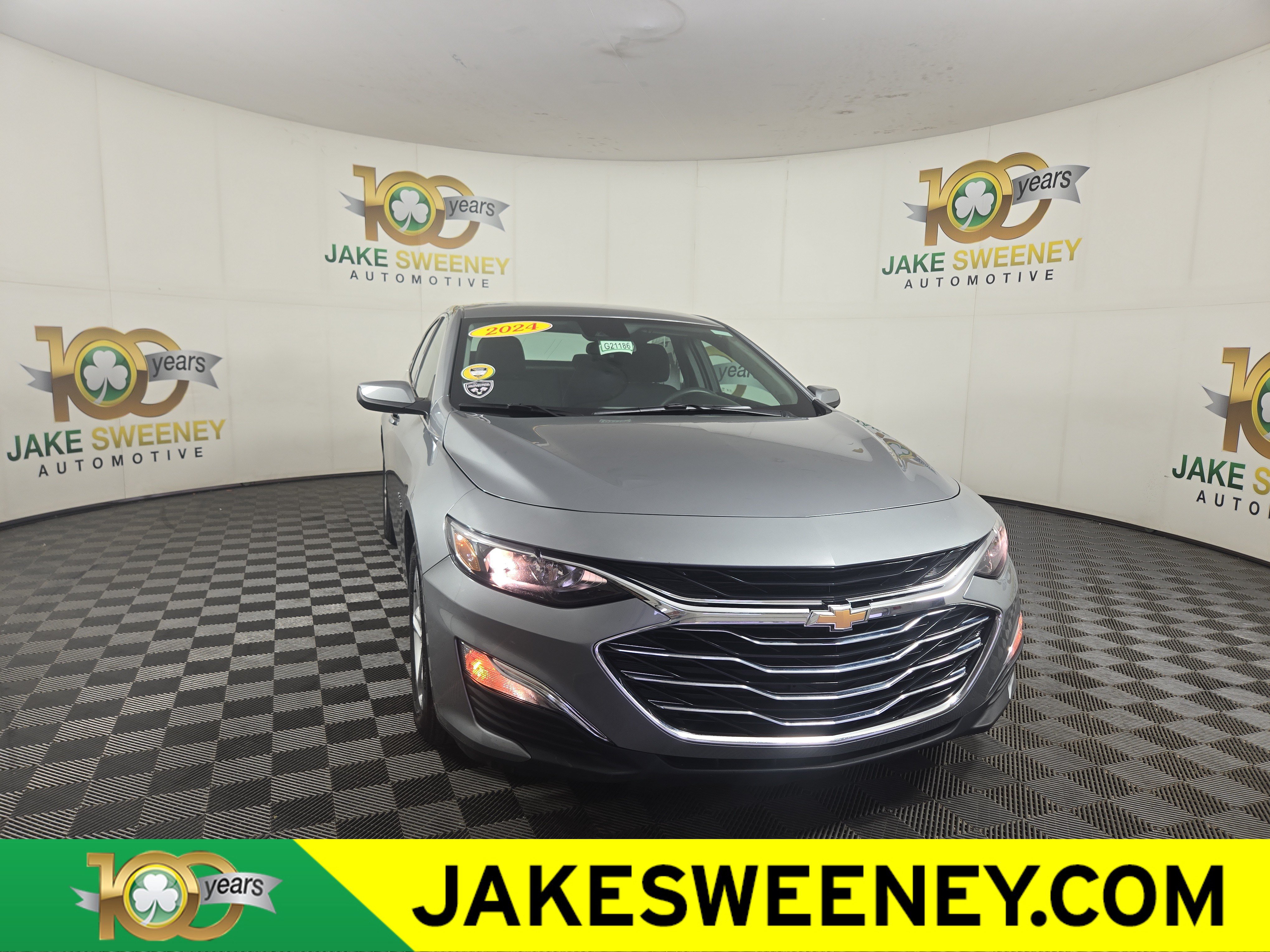 Certified 2024 Chevrolet Malibu LS FWD image 1