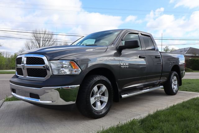 Used 2017 RAM 1500 ST w/ SXT Appearance Group AWD/4WD image 5