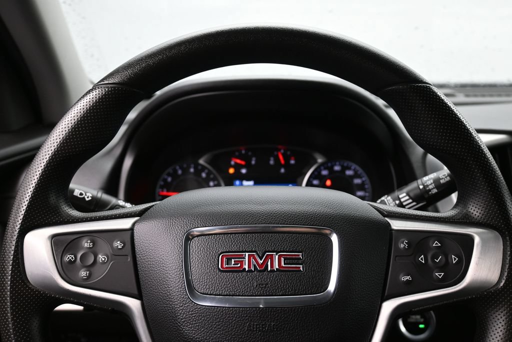 Used 2023 GMC Terrain SLE w/ Driver Convenience Package AWD/4WD image 13