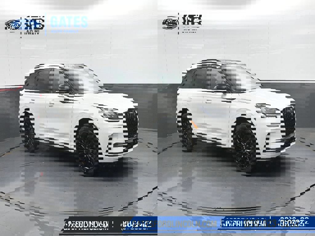 New 2026 Lincoln Corsair Premiere image 4