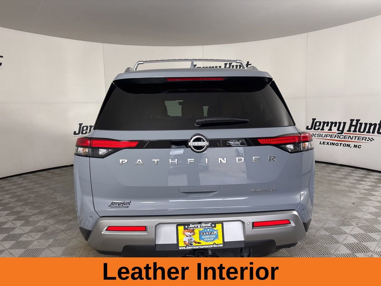 Used 2025 Nissan Pathfinder Platinum image 6
