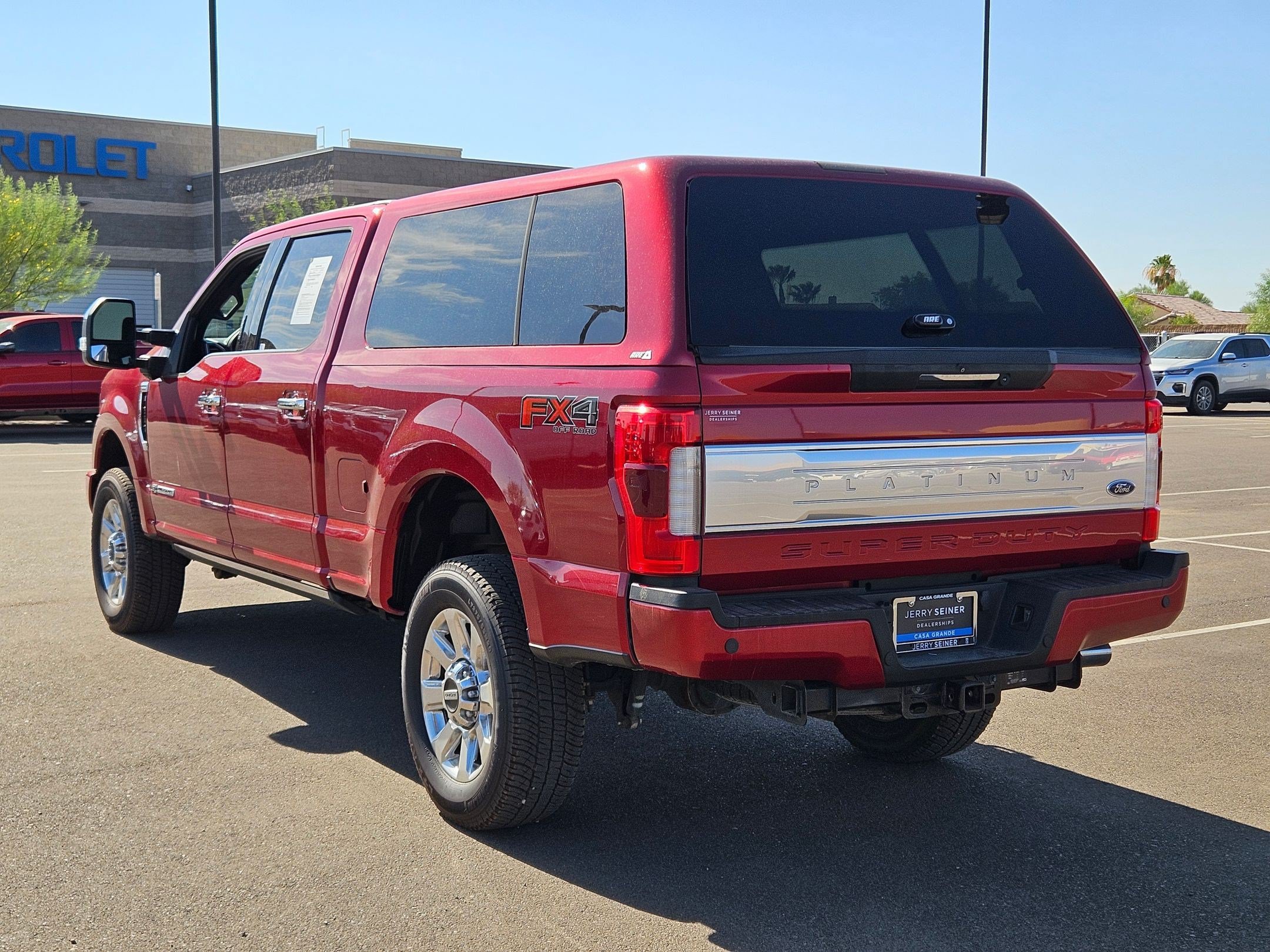 Used 2019 Ford F250 Platinum w/ Platinum Ultimate Package AWD/4WD image 3