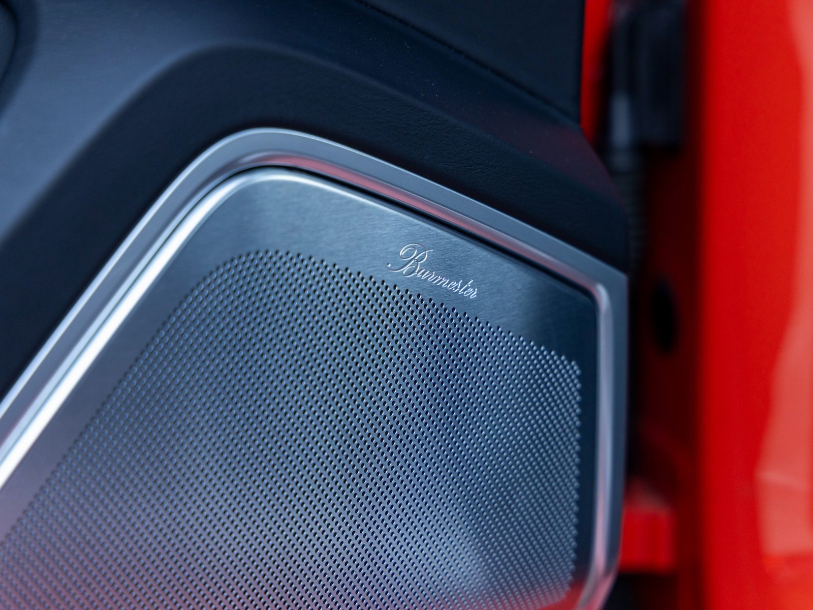 Certified 2020 Porsche Cayenne Turbo image 28