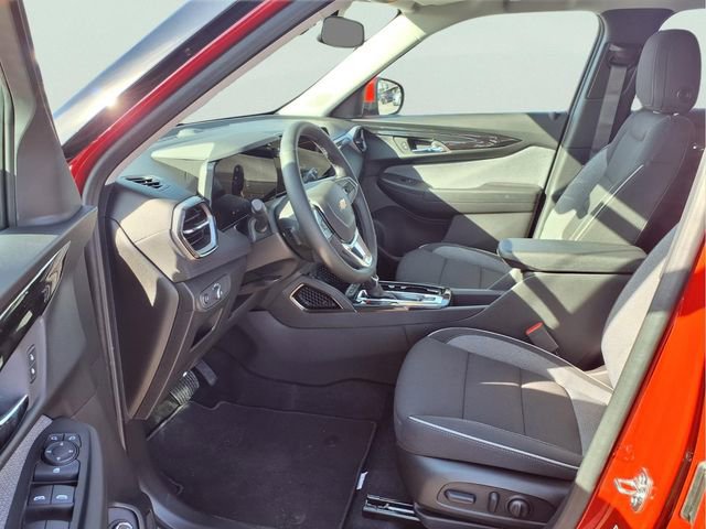 New 2026 Chevrolet TrailBlazer LT w/ Convenience Package FWD image 18