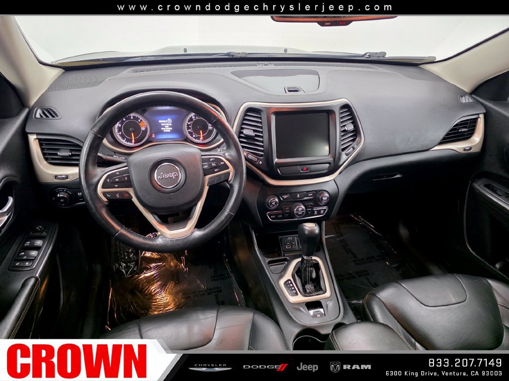 Used 2016 Jeep Cherokee Limited FWD image 16