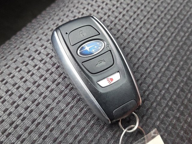 Used 2024 Subaru Outback Premium image 21