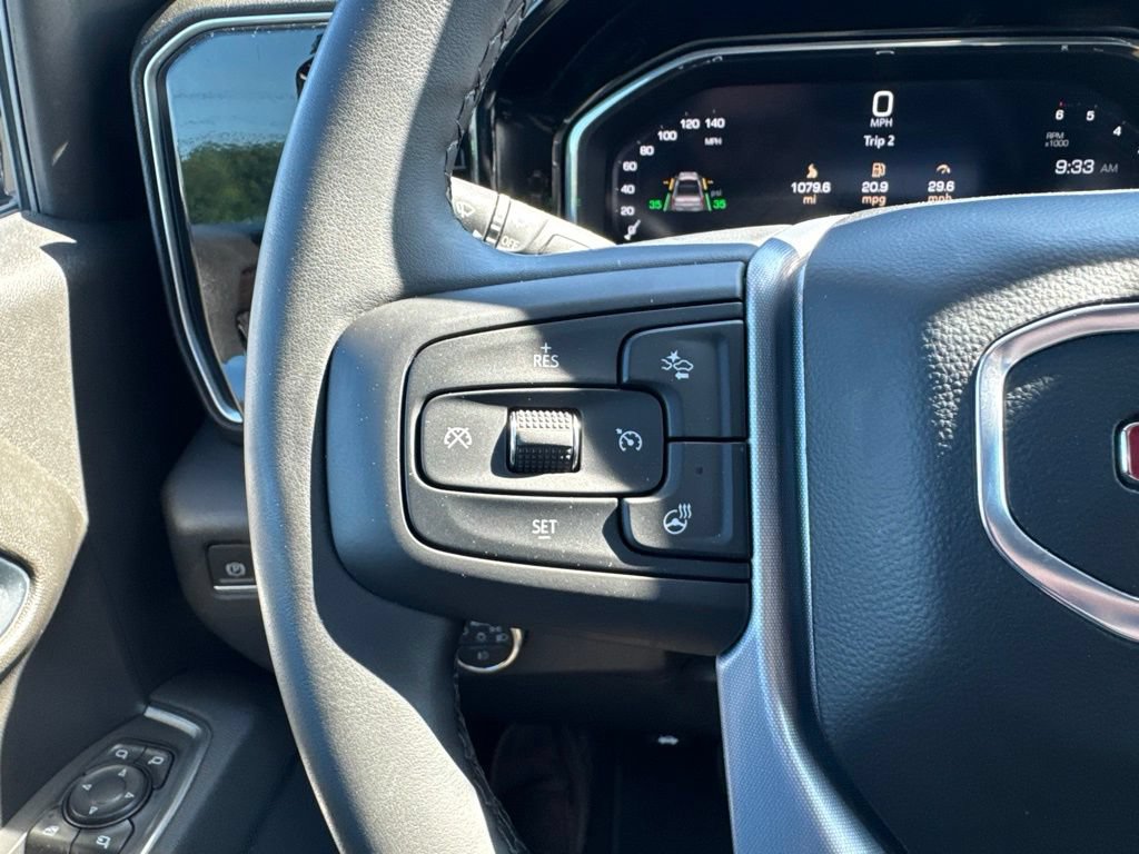 Used 2025 GMC Sierra 1500 SLT AWD/4WD image 19