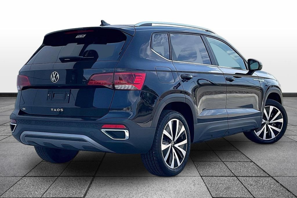 Used 2023 Volkswagen Taos SE FWD image 13