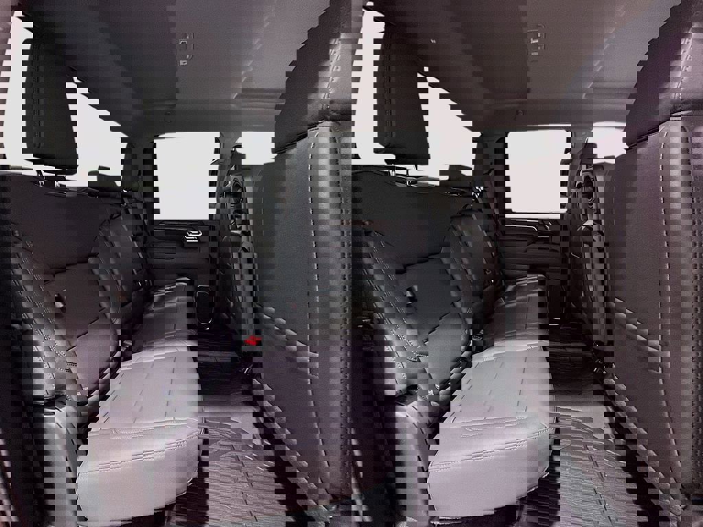 New 2026 GMC Sierra 3500 SLT image 30