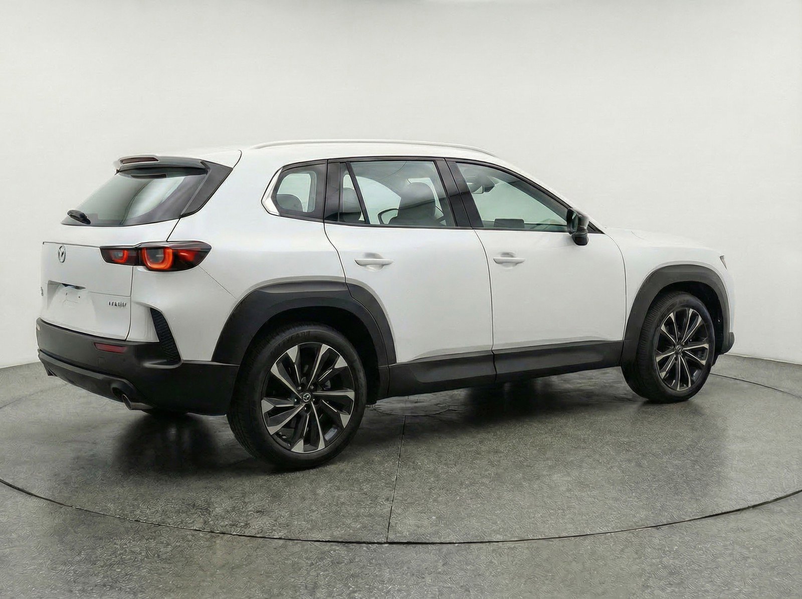 Used 2025 MAZDA CX-50 2.5 Hybrid w/ Premium Plus Pkg AWD/4WD image 9