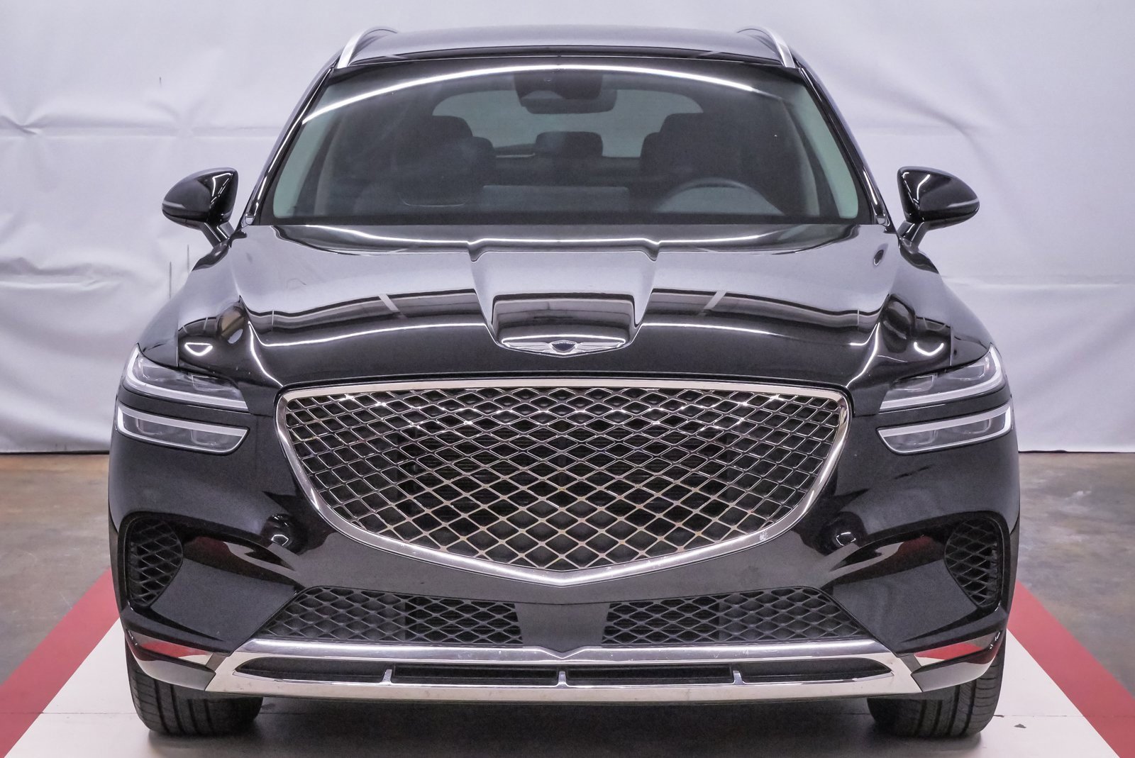 Certified 2025 Genesis GV70 2.5T image 4