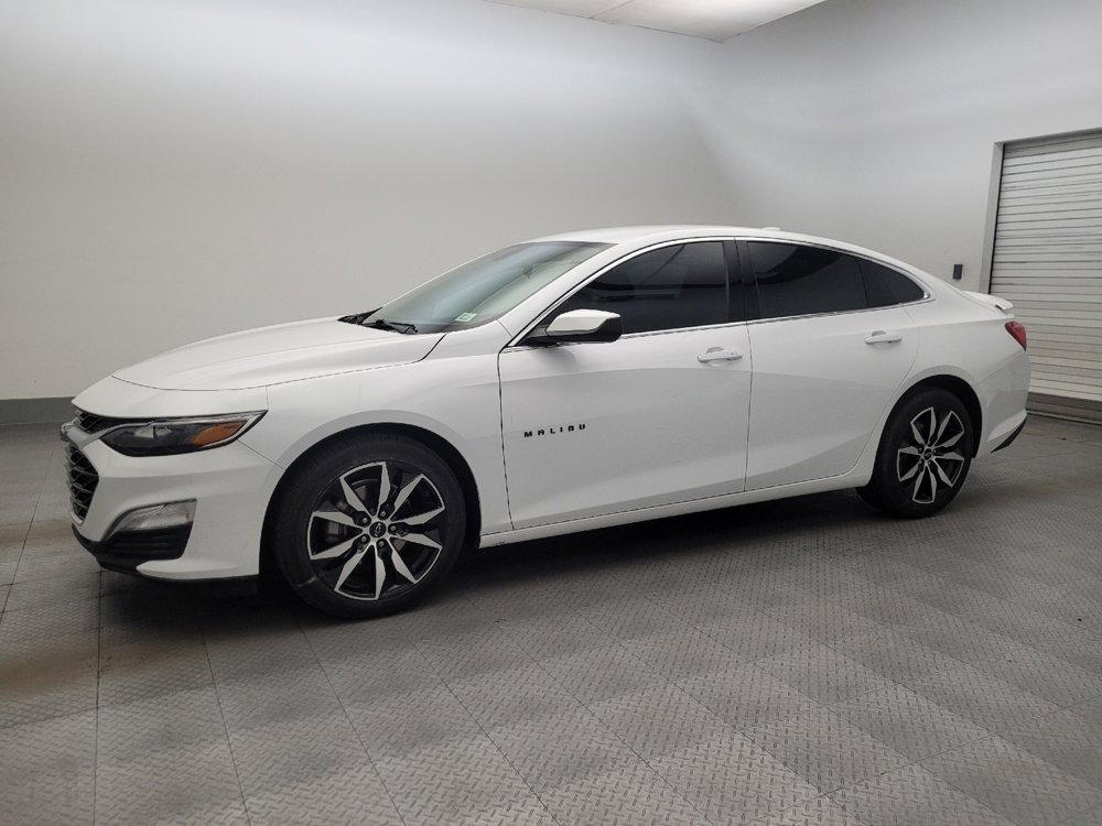 Used 2022 Chevrolet Malibu RS image 2