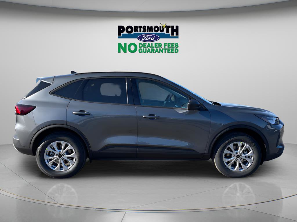 New 2026 Ford Escape Active w/ Tech Pack #1 AWD/4WD image 2